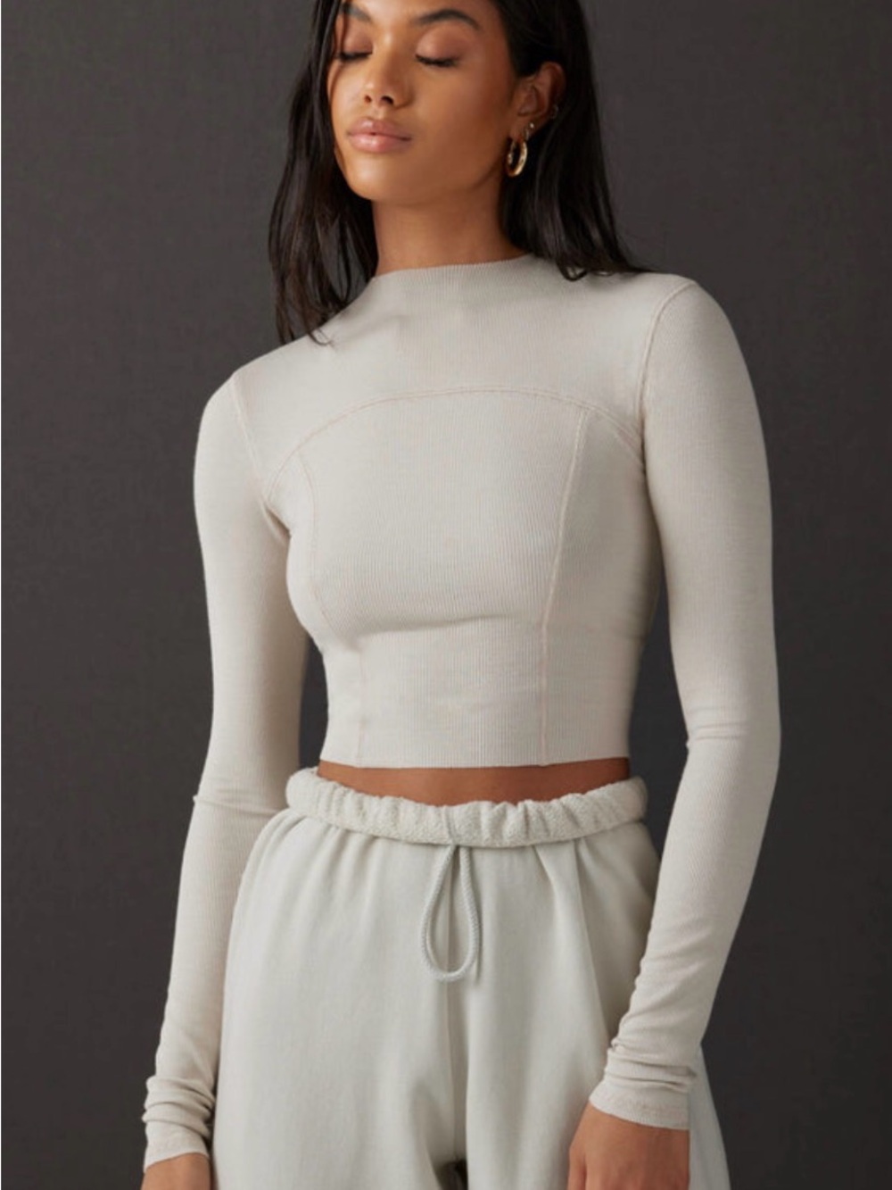 Joah Brown Women's Long Sleeve Cropped Top in Dark Gray/Washed black - Picture 2 of 2